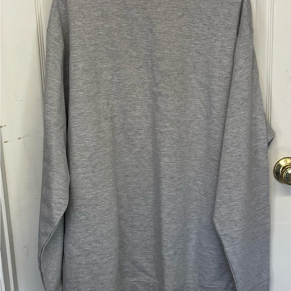 Ariana Grande Christmas Kisses Gray Sweatshirt - Picture 5 of 5
